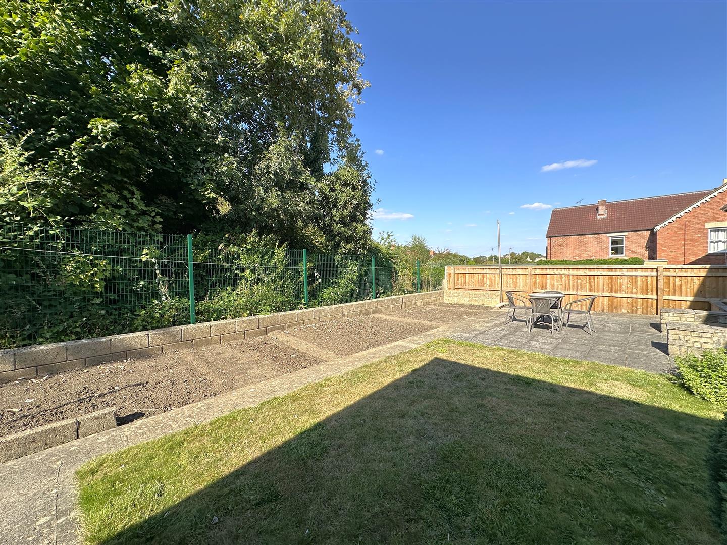 Ivy Road, Chippenham